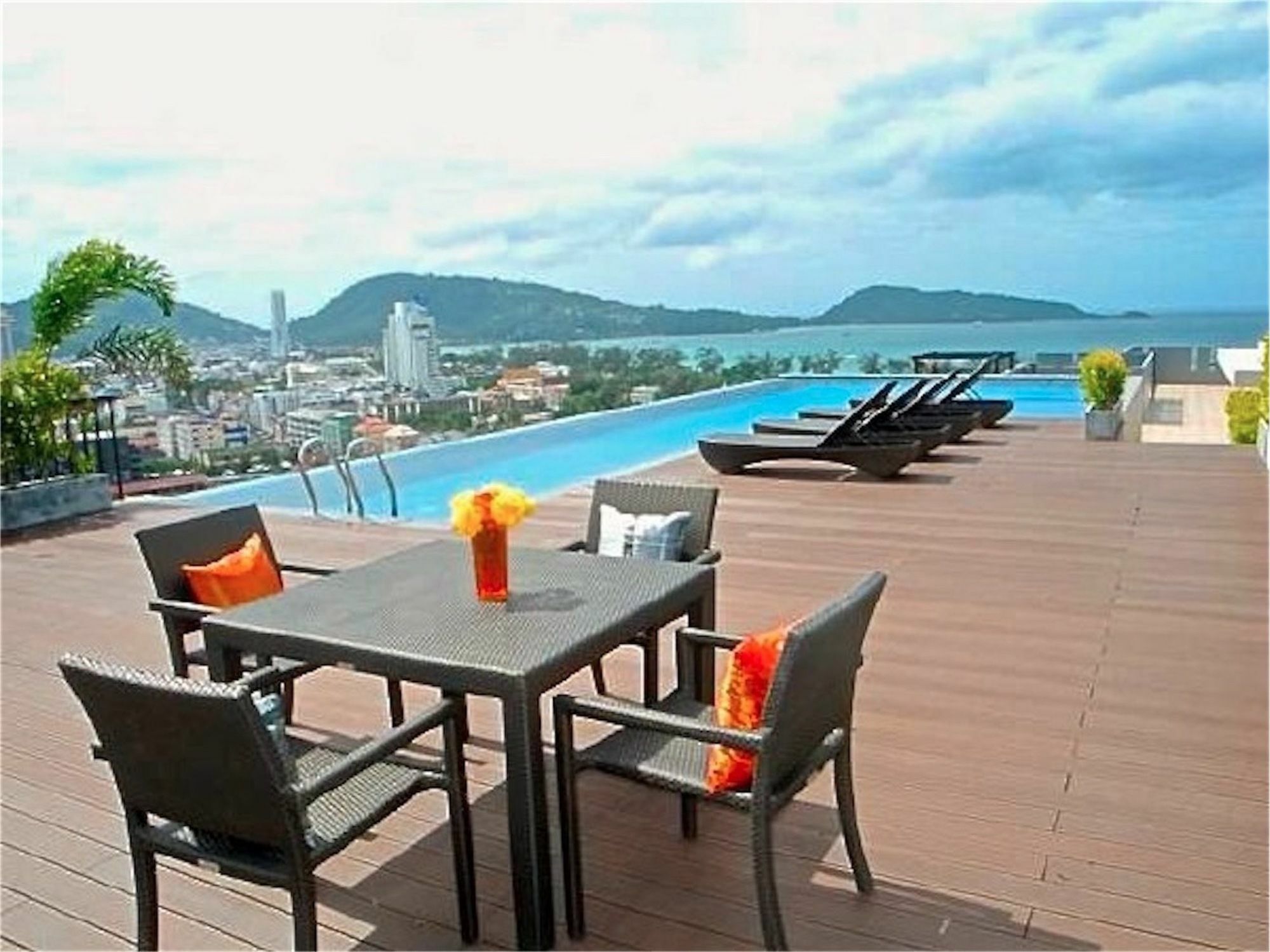 Bliss Patong 2 Bedrooms Apartment Экстерьер фото